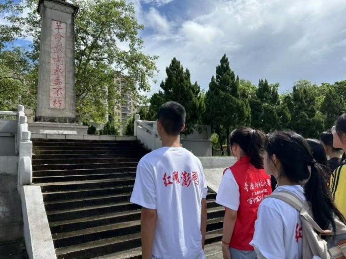 華師“突擊隊(duì)”，為霞山紅色文旅發(fā)展賦能