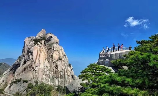 【暑期“三下鄉(xiāng)”】滁州學(xué)院學(xué)子赴潛山市旅游發(fā)展成就觀察實踐