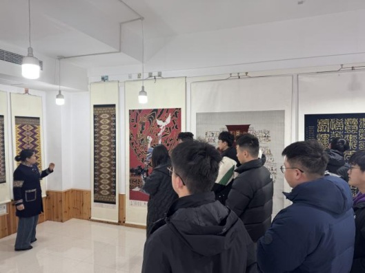 走進(jìn)湘西非遺，探尋民族交融根脈