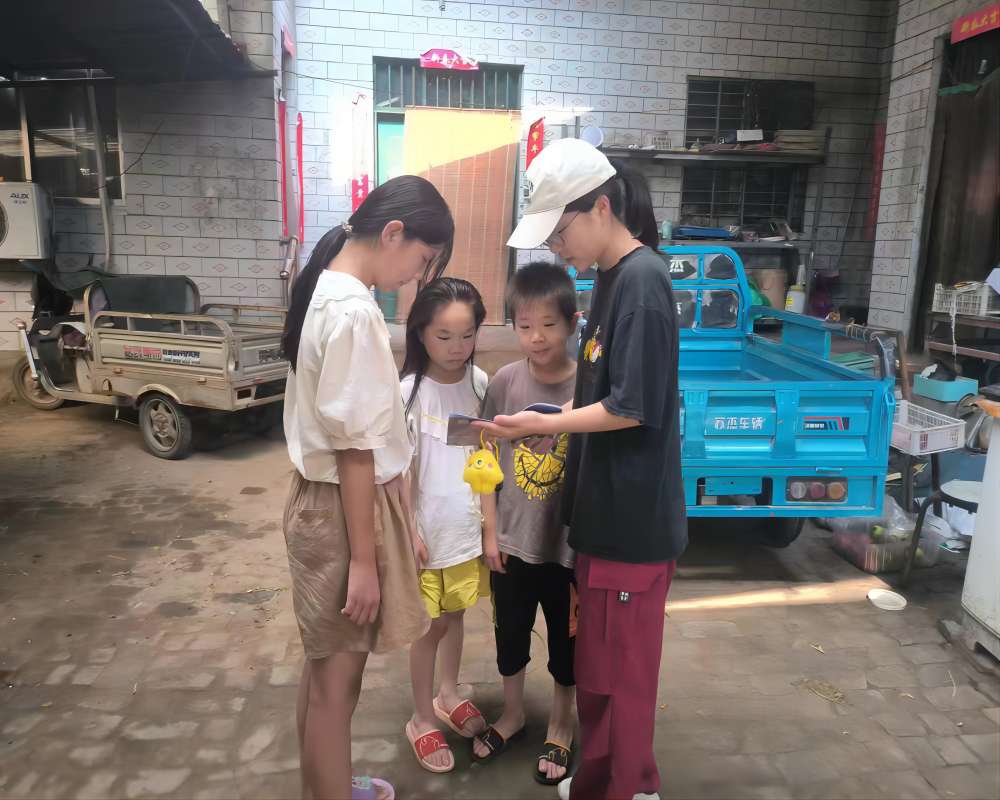 普法實踐在路上，法治偕行護成長