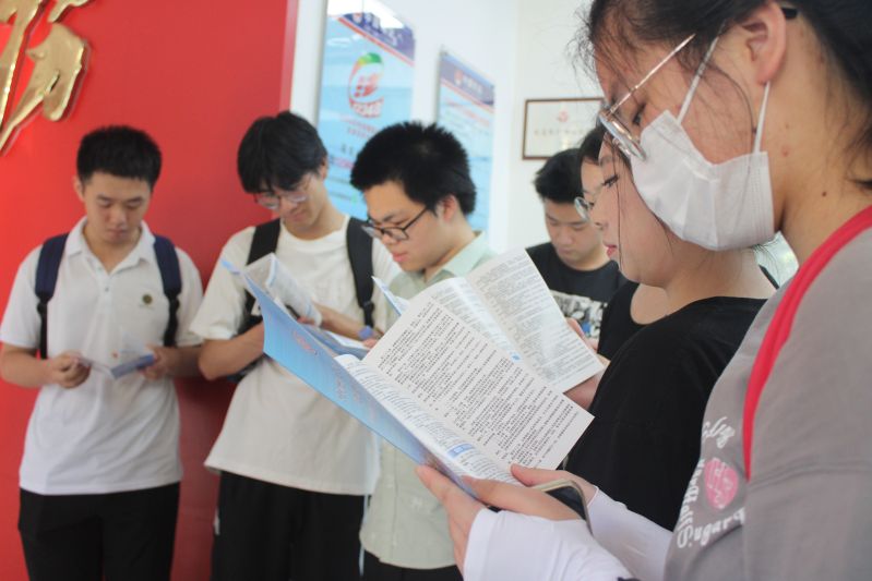 福建農(nóng)林大學(xué)“知行合一，踐悟思想”實踐隊 探訪福州市倉山區(qū)法律援助中心