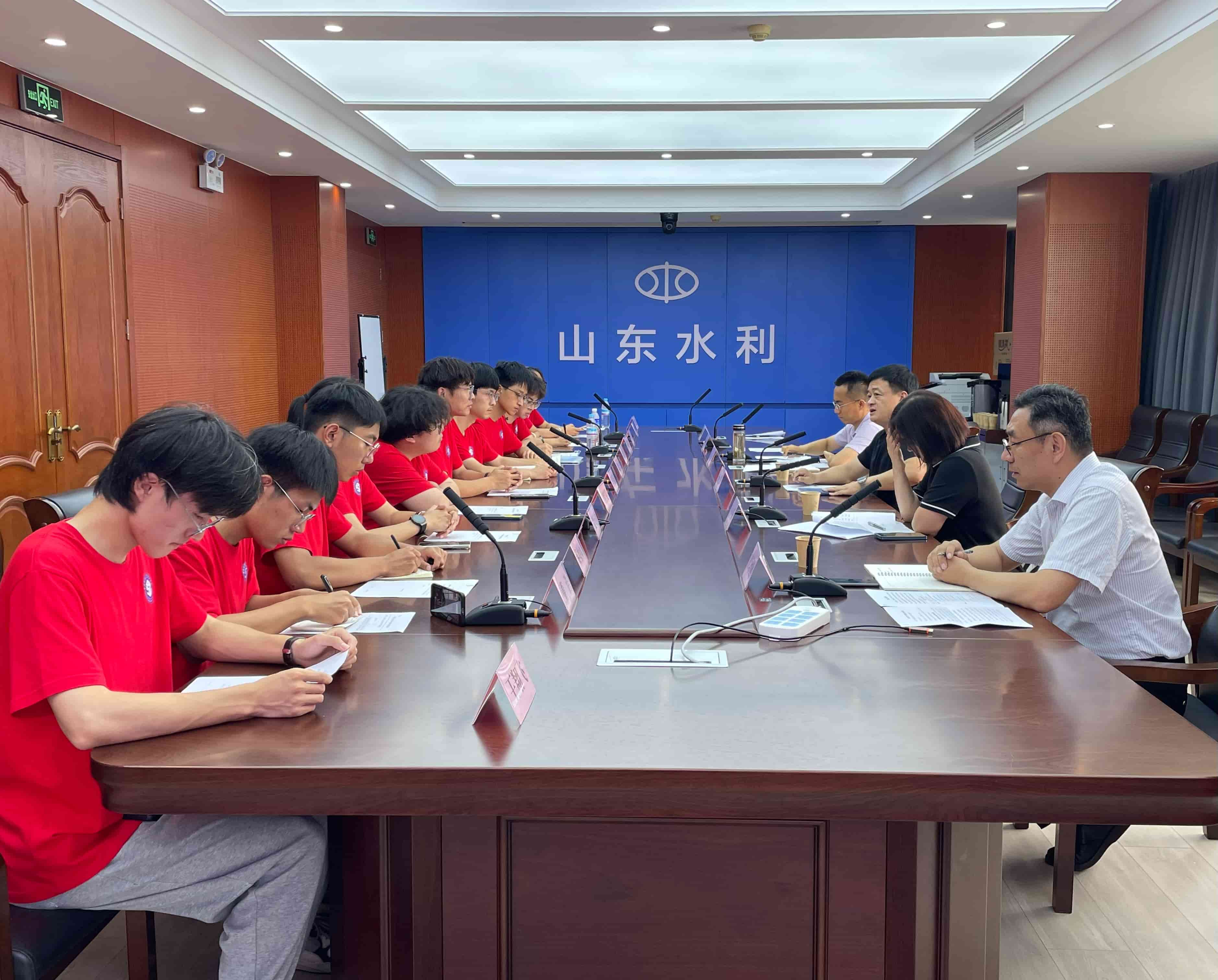 “青襟數(shù)維，共護(hù)黃河”社會(huì)實(shí)踐團(tuán) 赴山東省水利廳參觀學(xué)習(xí)