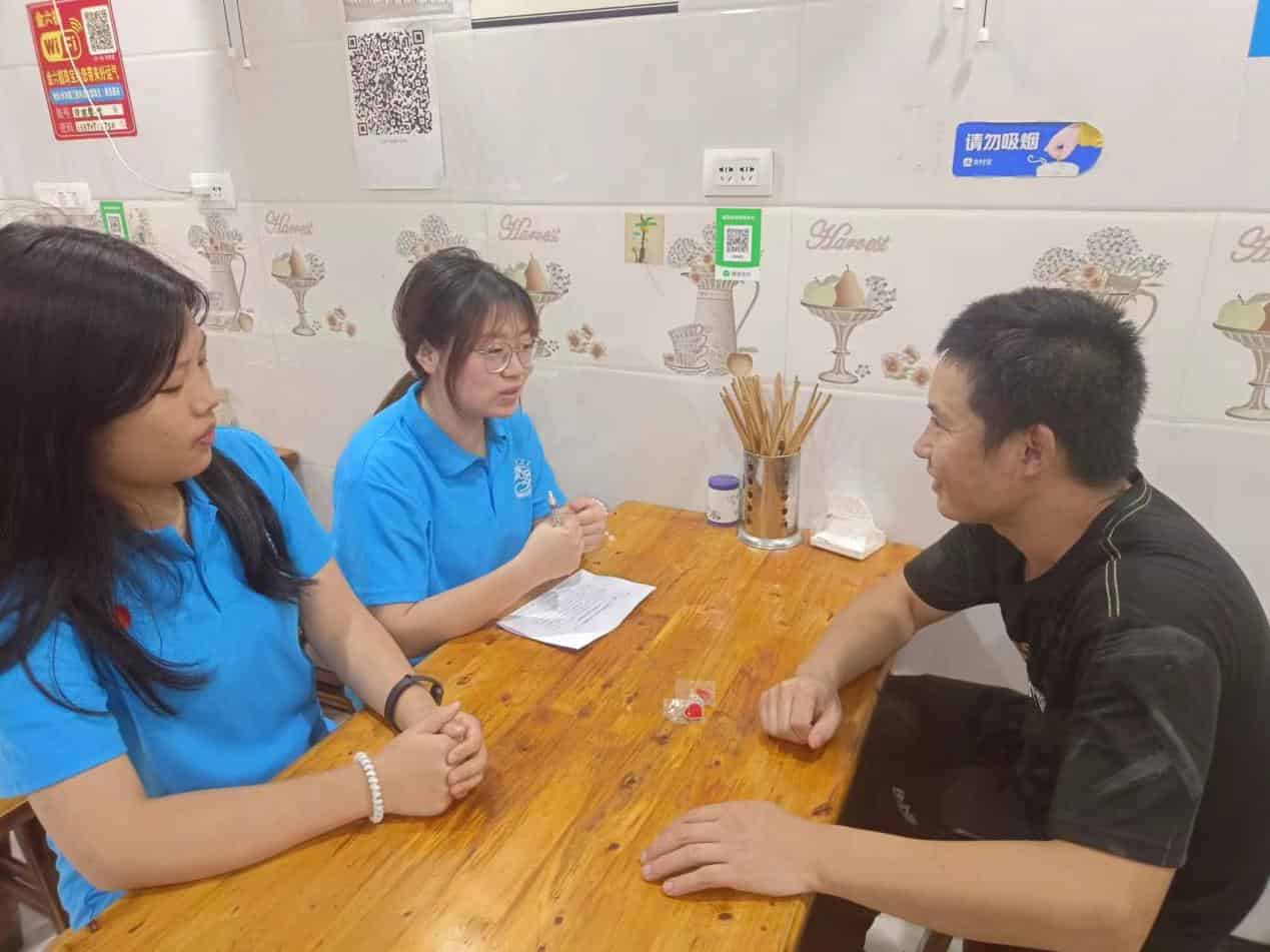 重人科學(xué)子三下鄉(xiāng)：拳拳愛(ài)國(guó)心，濃濃愛(ài)國(guó)情
