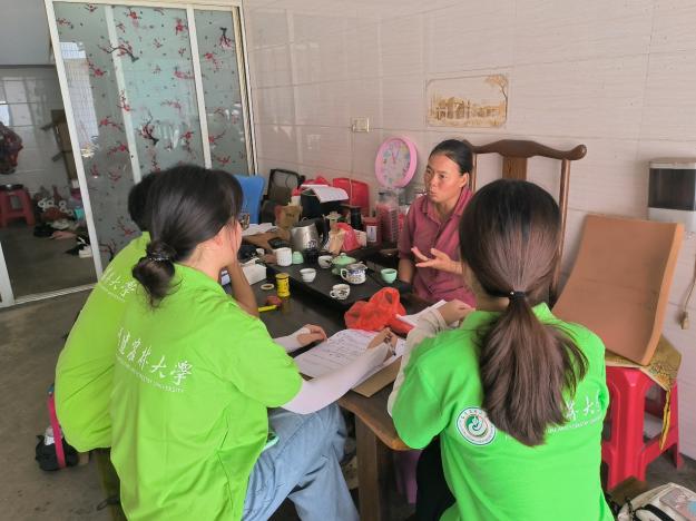 入戶問(wèn)卷察民生，精準(zhǔn)調(diào)研助三農(nóng)
