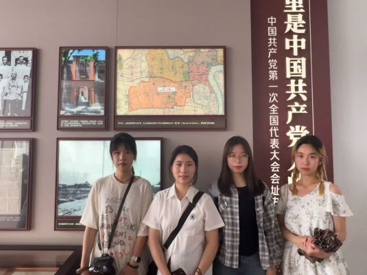 ”賡續(xù)紅色血脈，砥礪奮進(jìn)力量”紅色研學(xué)實(shí)戰(zhàn)-—南通理工學(xué)院海安校區(qū)紅色信使尋訪(fǎng)團(tuán)
