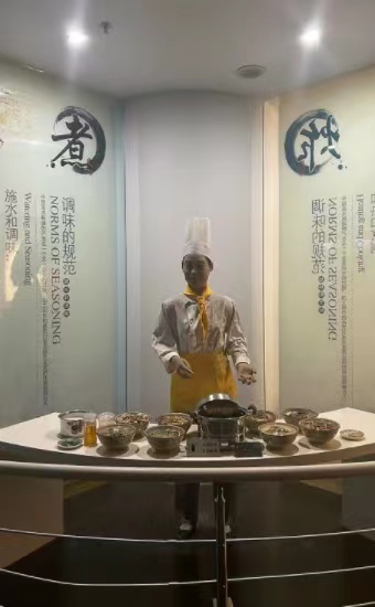 安徽學子三下鄉(xiāng)感悟:參觀長垣市中國烹飪文化博物館