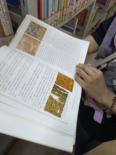 赴南京云錦博物館探索云錦文化三下鄉(xiāng)社會實踐